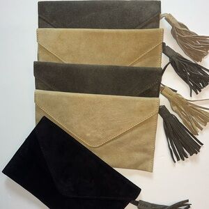 roost grey, tan or black suede envelope clutch w/contrasting tassel – NWT